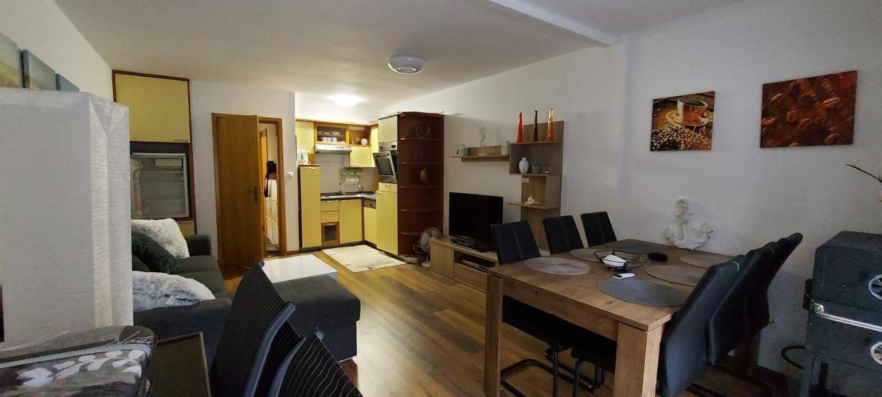 Apartment Zara Dramalj Εξωτερικό φωτογραφία